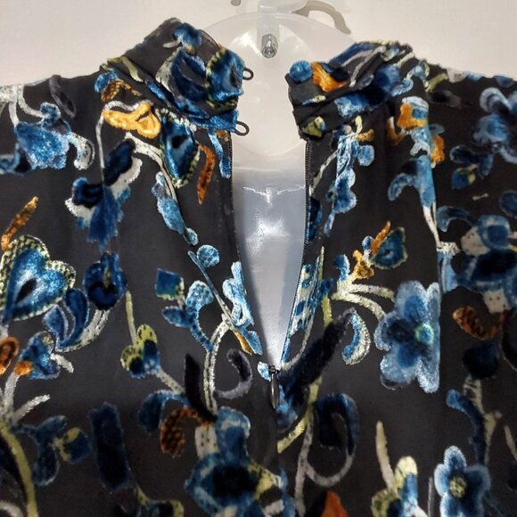 French Connection Avery Velvet Burnout Puff-Sleeve Top - Small - Excellent Cond - Picture 7 of 9